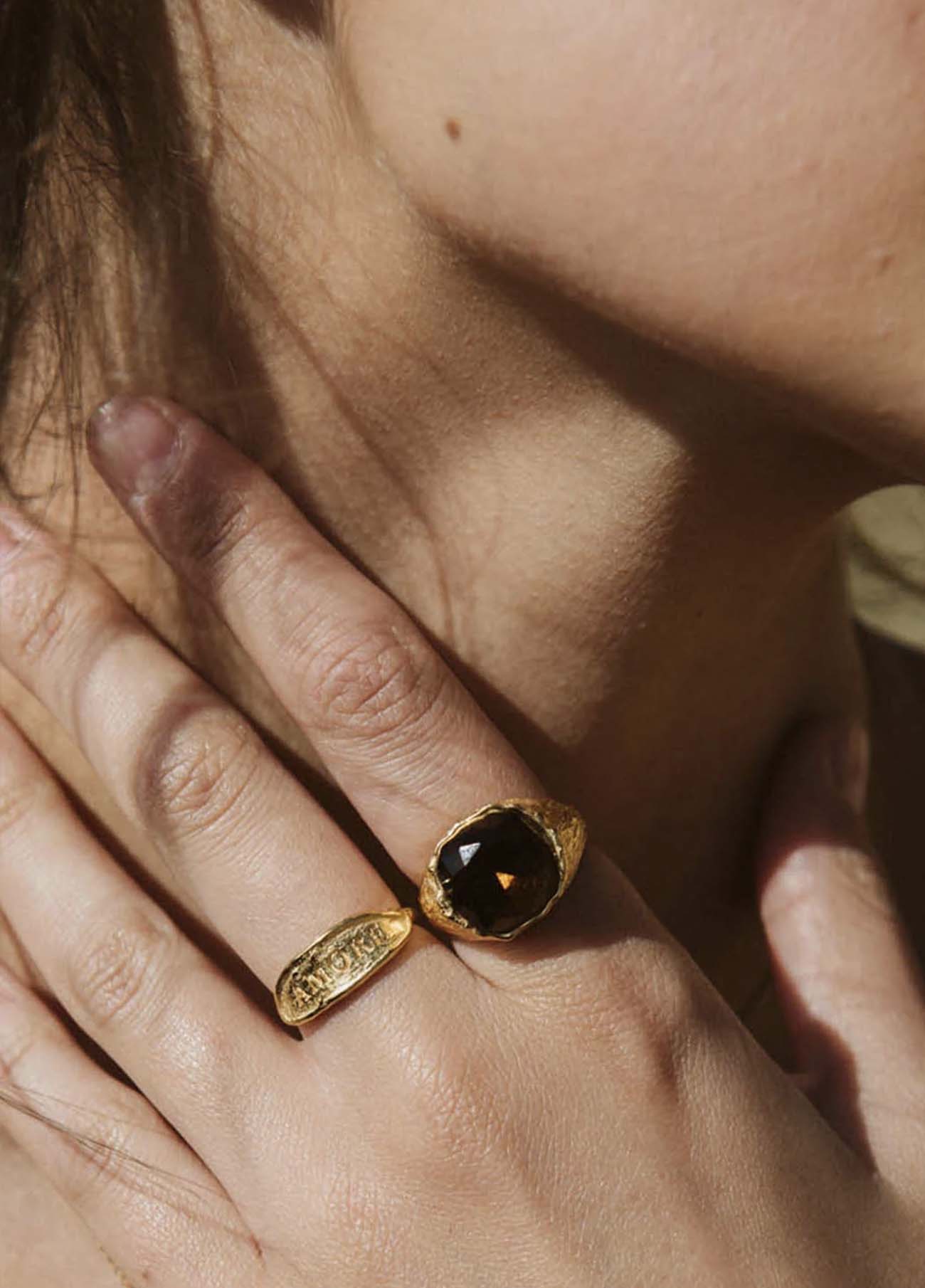 Anillo Amore Oro Macizo