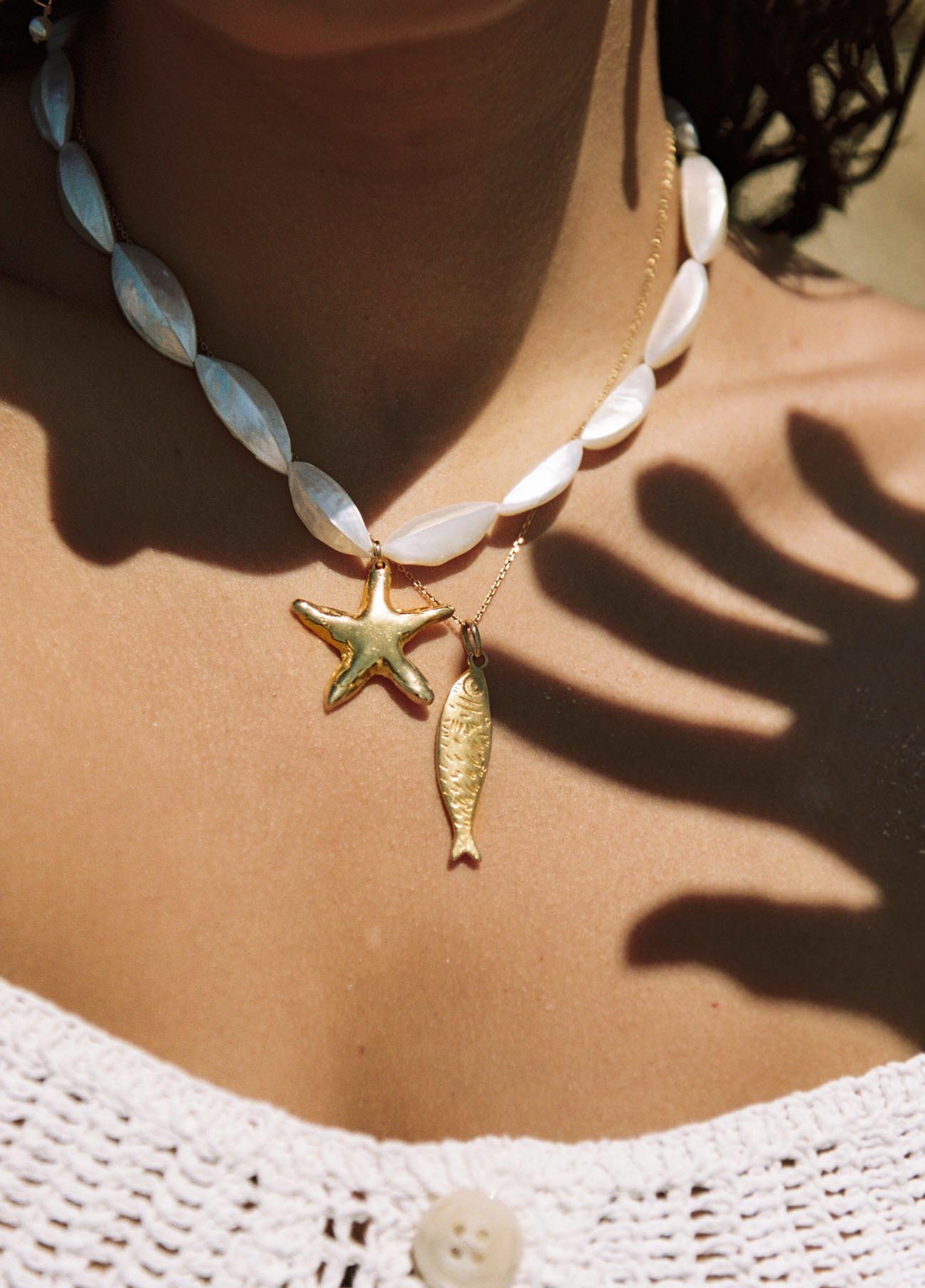 Asterina Charm Solid Gold