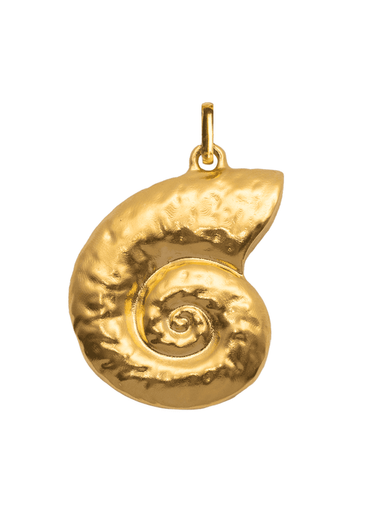 Caracola Solid Gold Charm