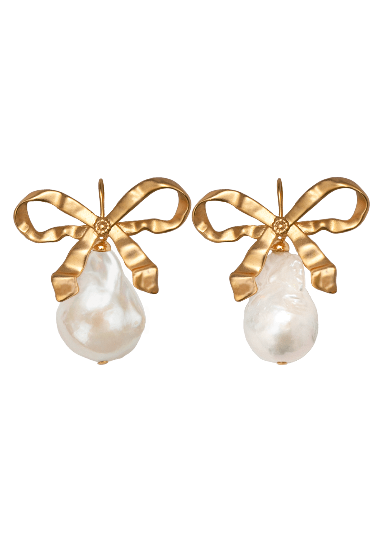 Flavia Pearls Earrings