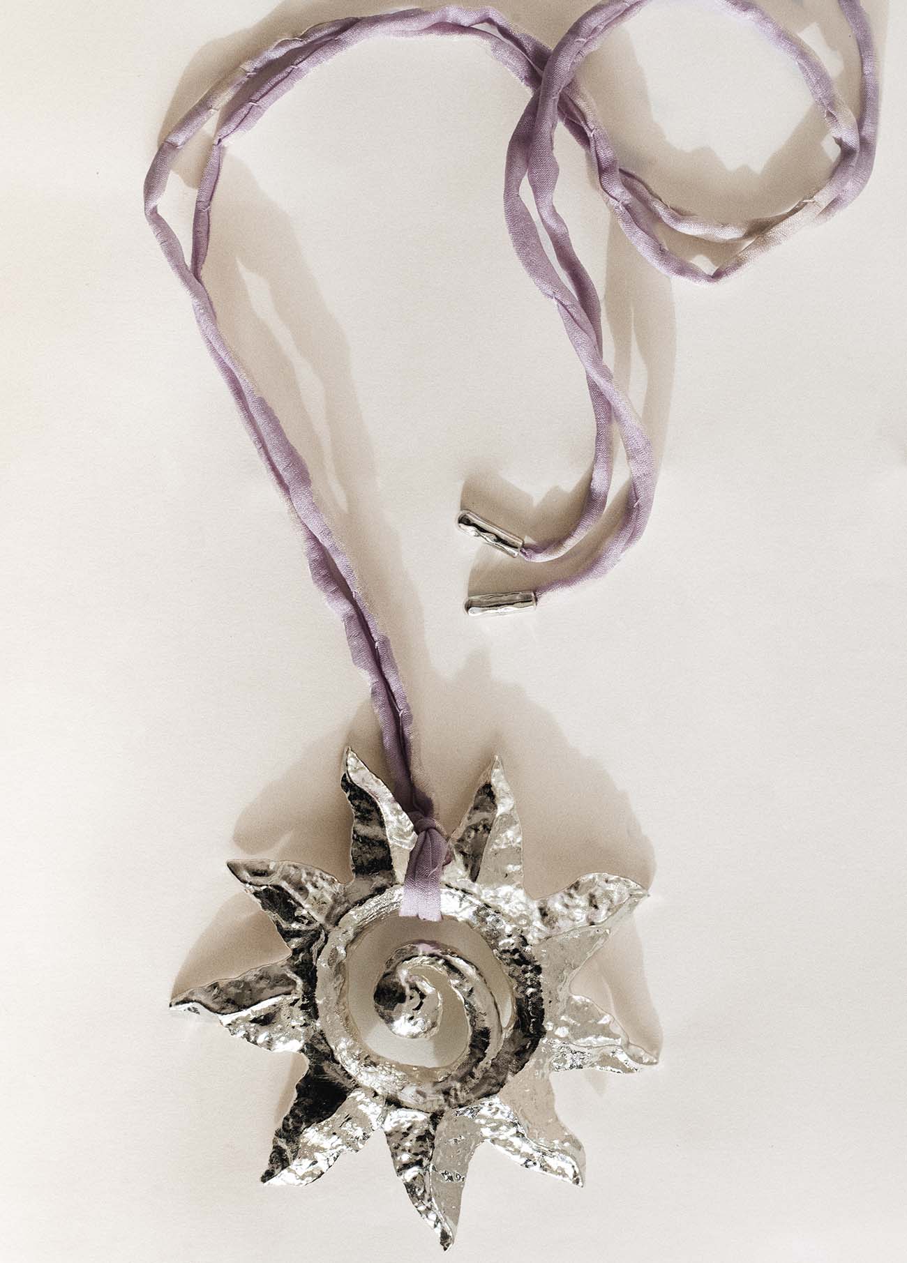 Collar Icaro Lila