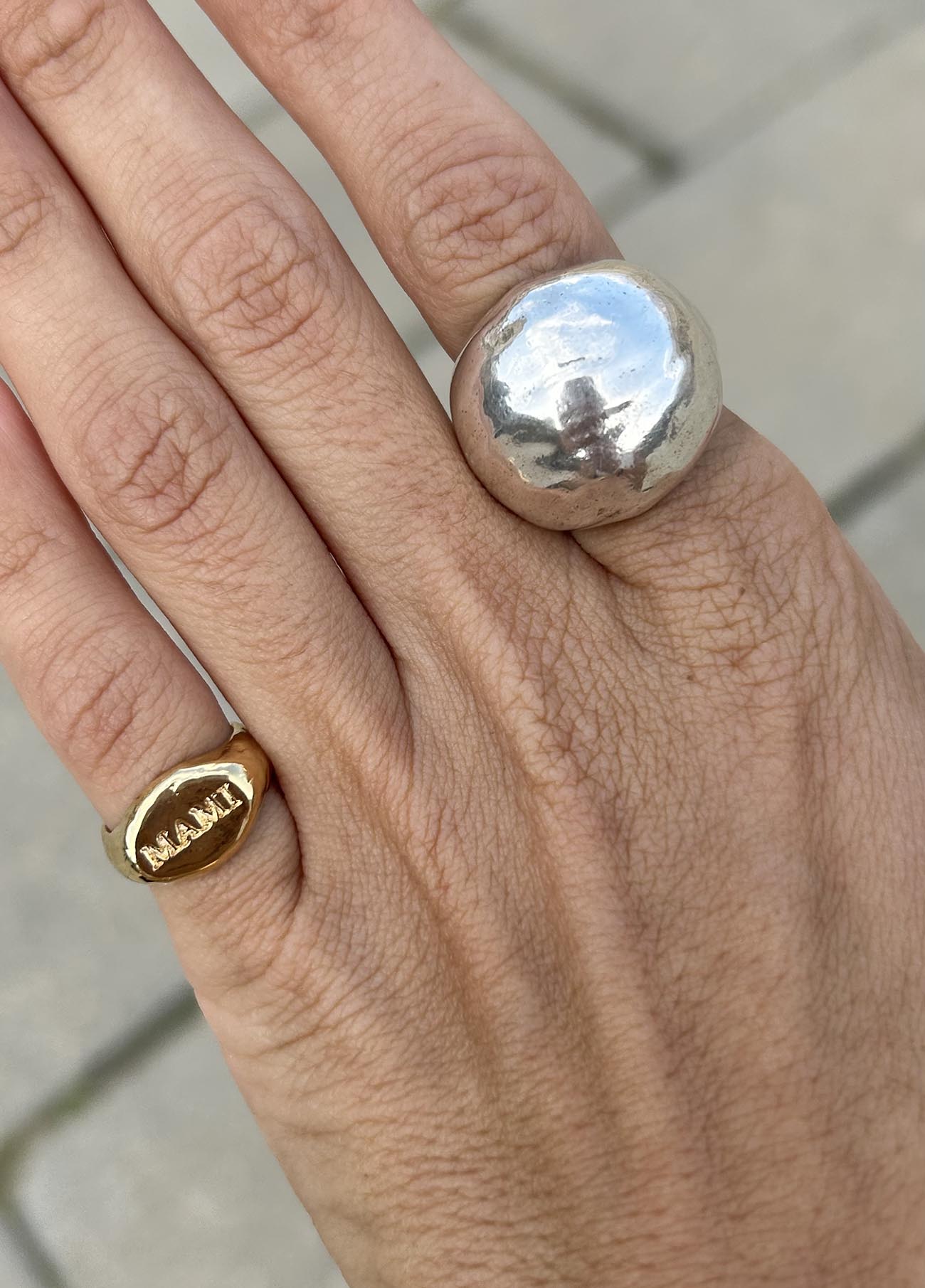 Anillo Sello Mami Plata