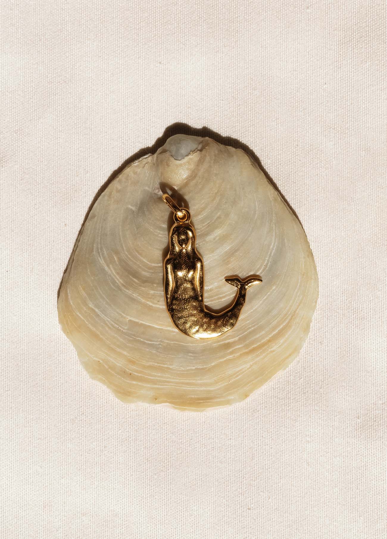 Sirena Gold Charm