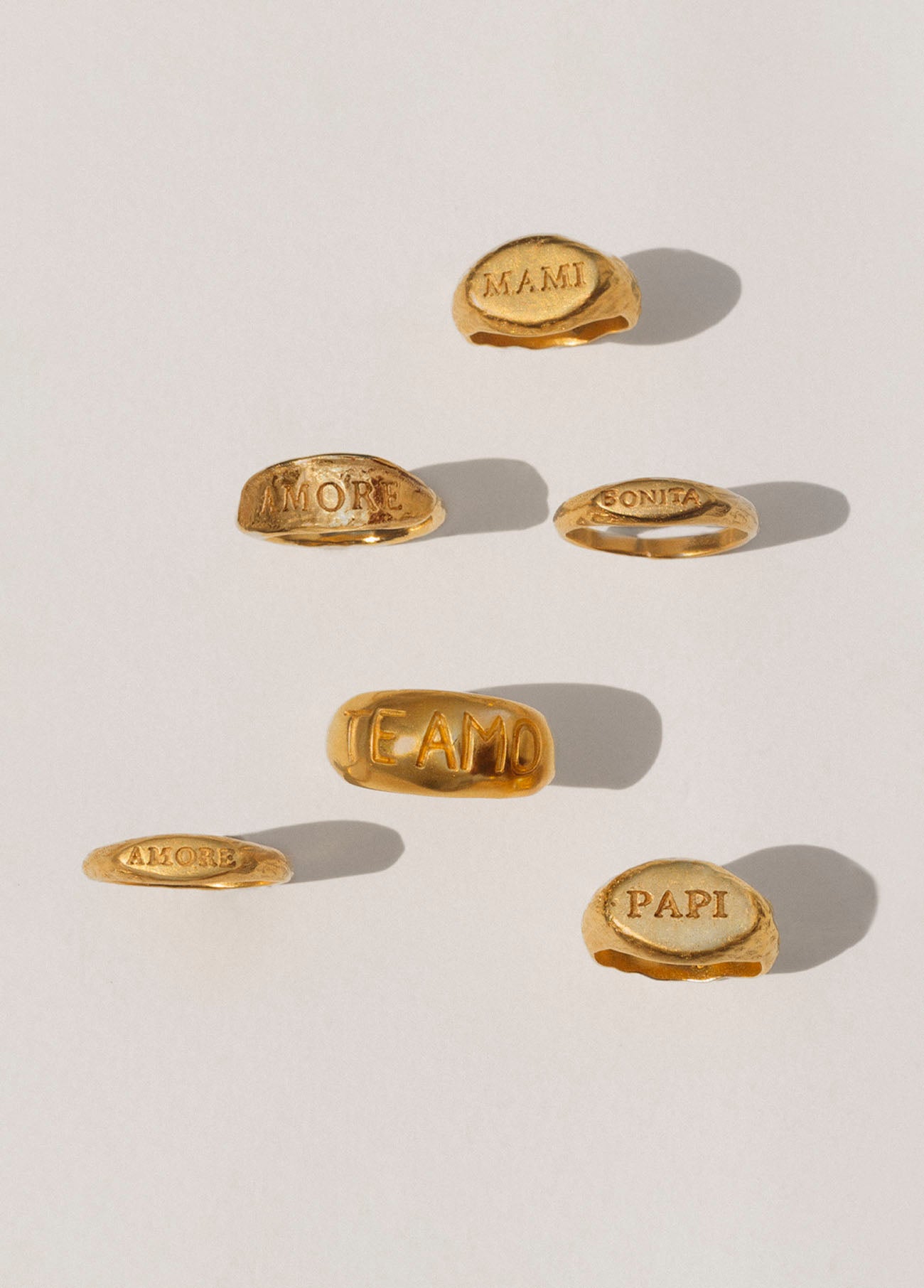 Anillo Sello Mami Oro Macizo