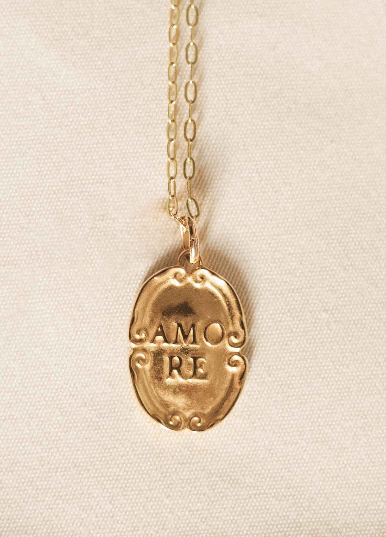 Amore Necklace with Mare Gold Chain