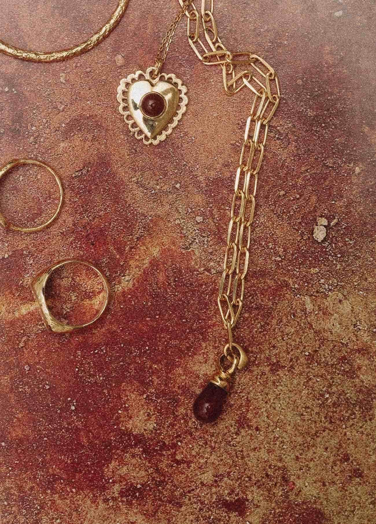 Pequeña Pasion Pendant