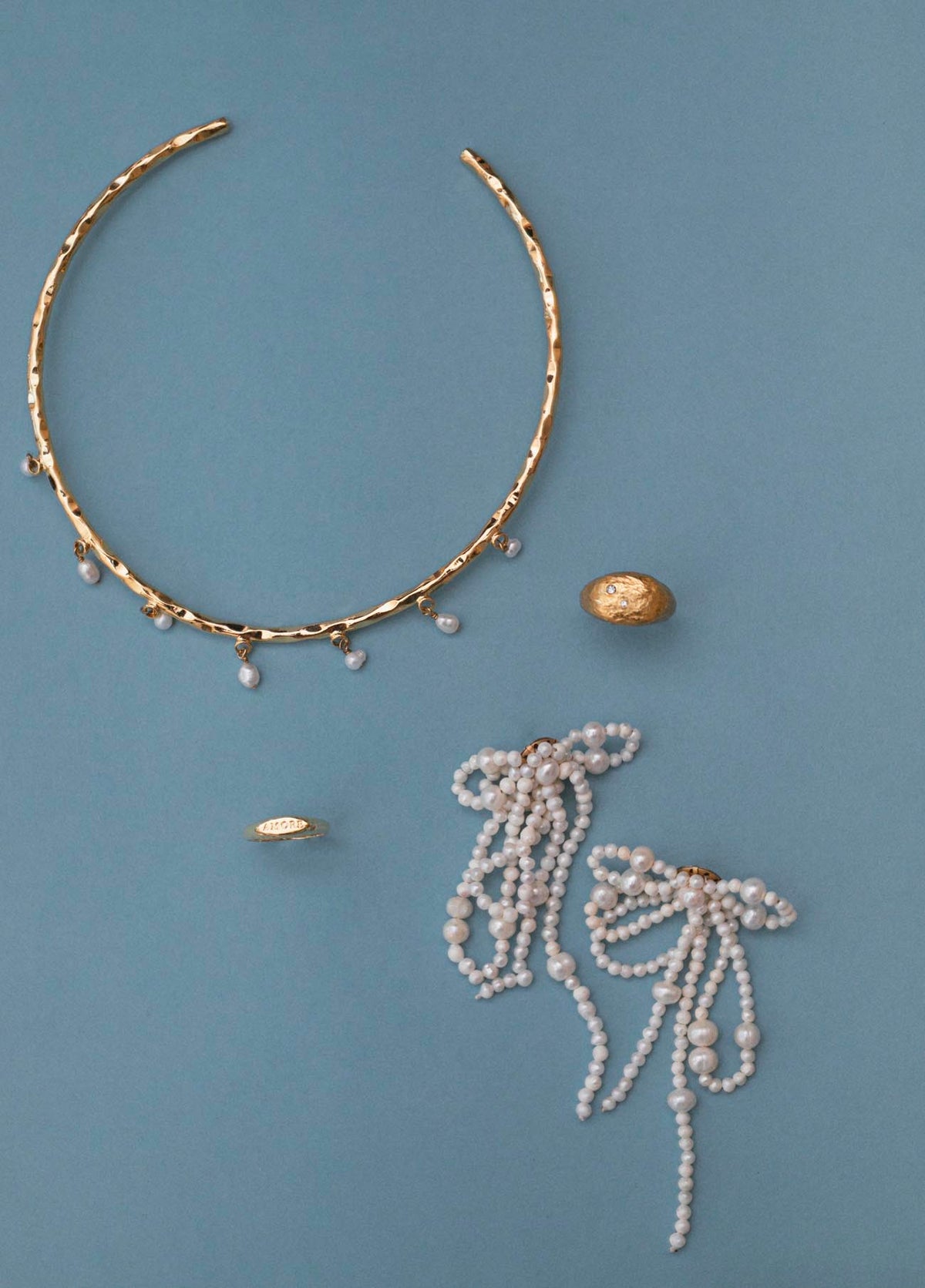  Nubia Choker