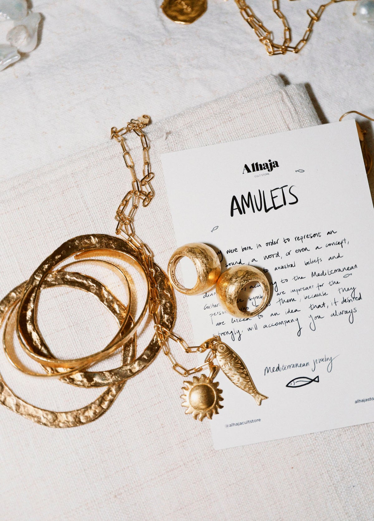  Luna Ring Solid Gold