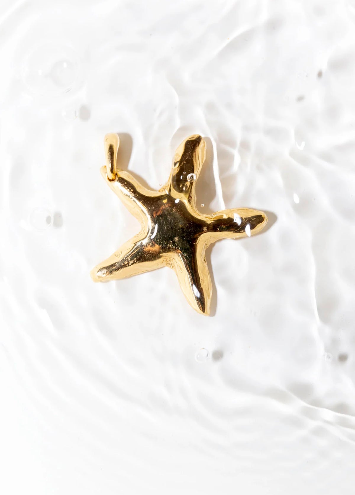 Asterina Garnet Necklace