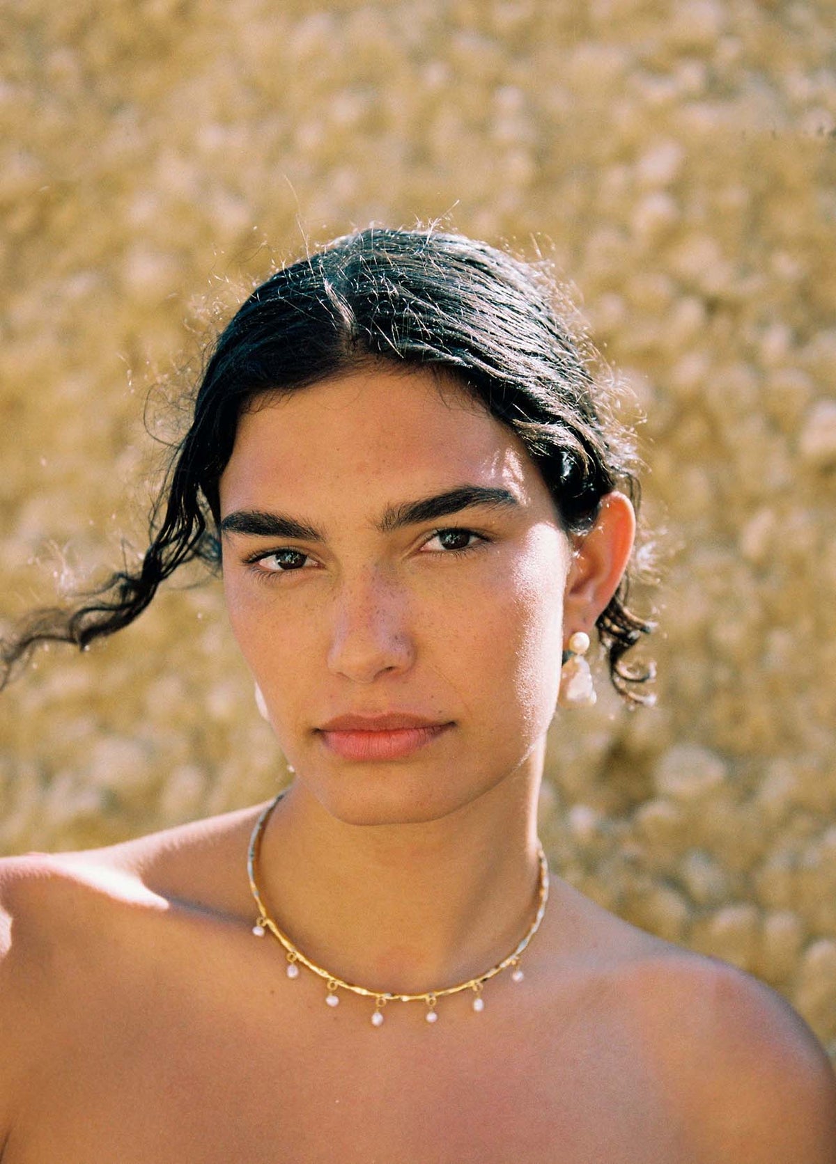  Nubia Choker
