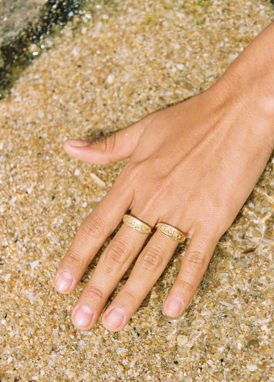 Amore Ring Solid Gold 