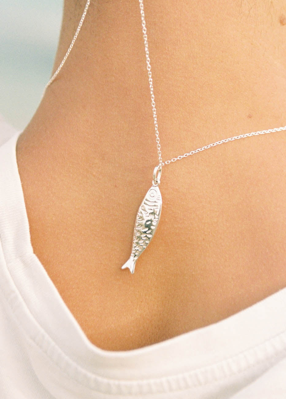 Silver Sardina Necklace