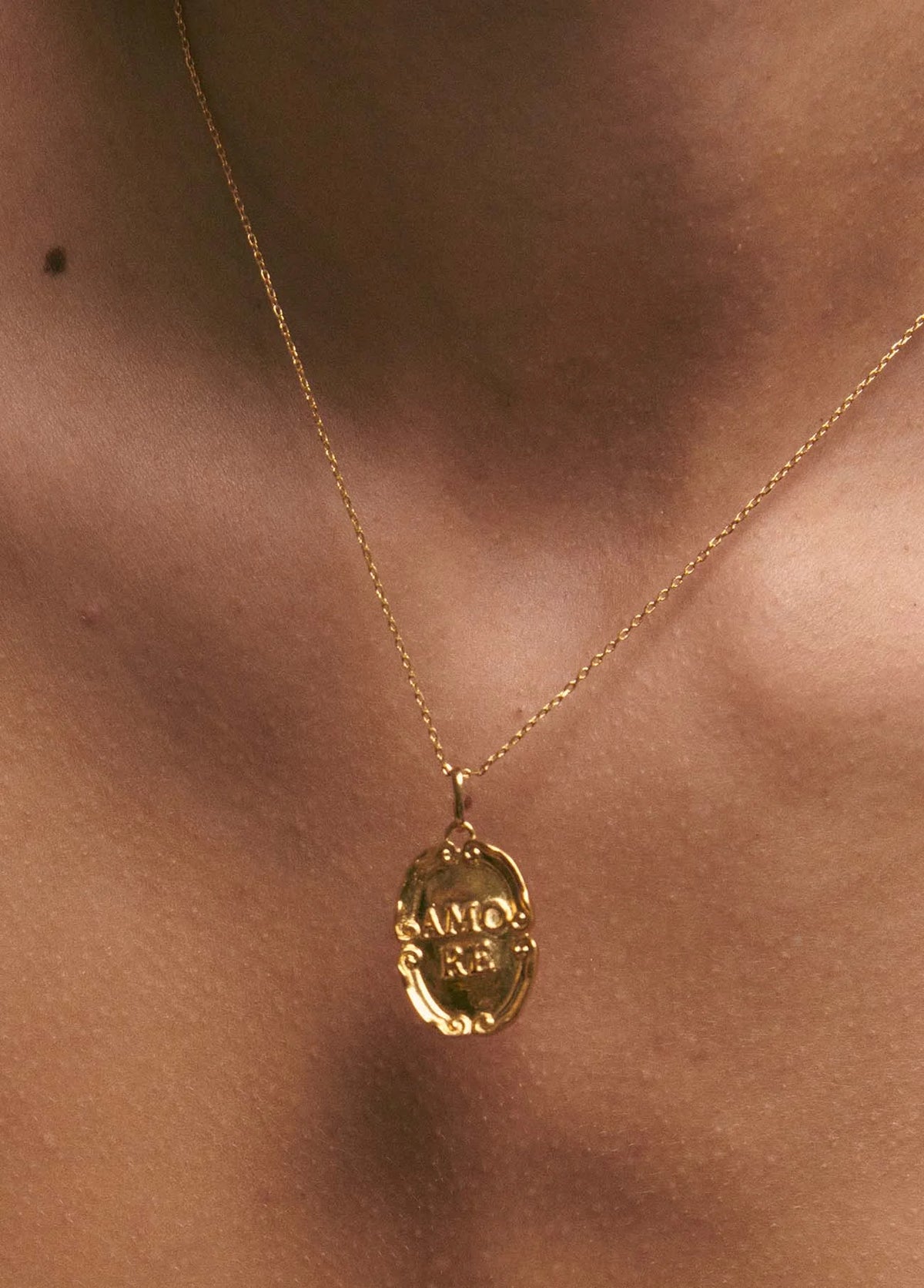 Collar Amore Oro