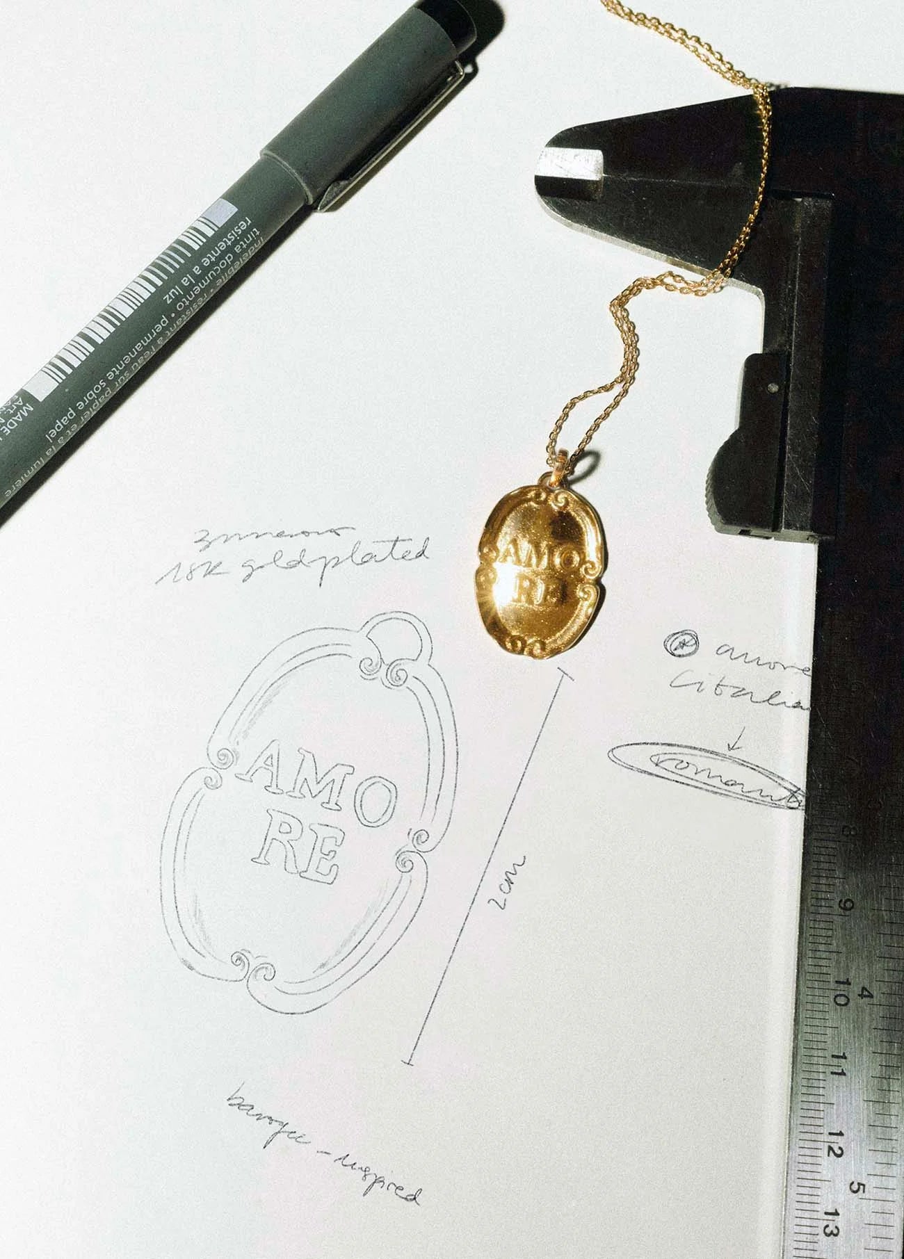 Collar Amore Oro