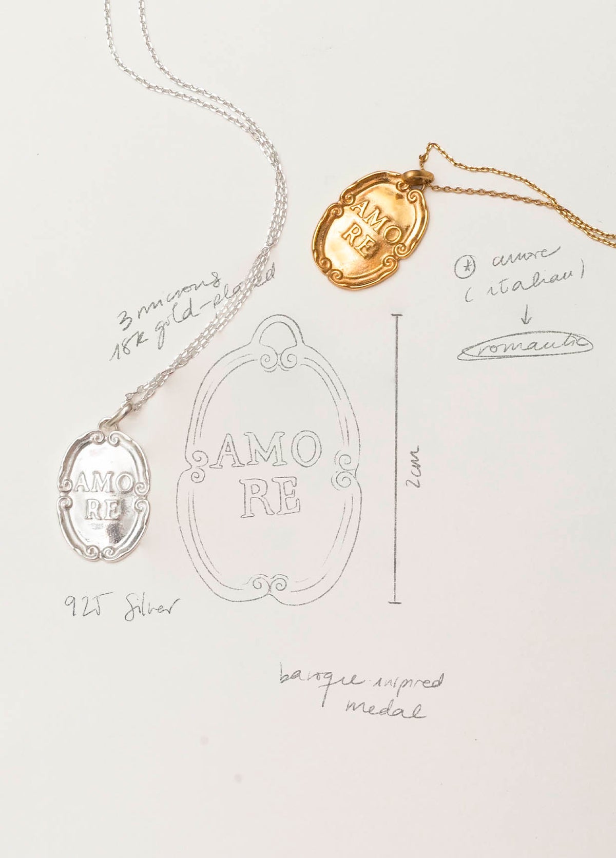 Colgante Medalla Amore Oro