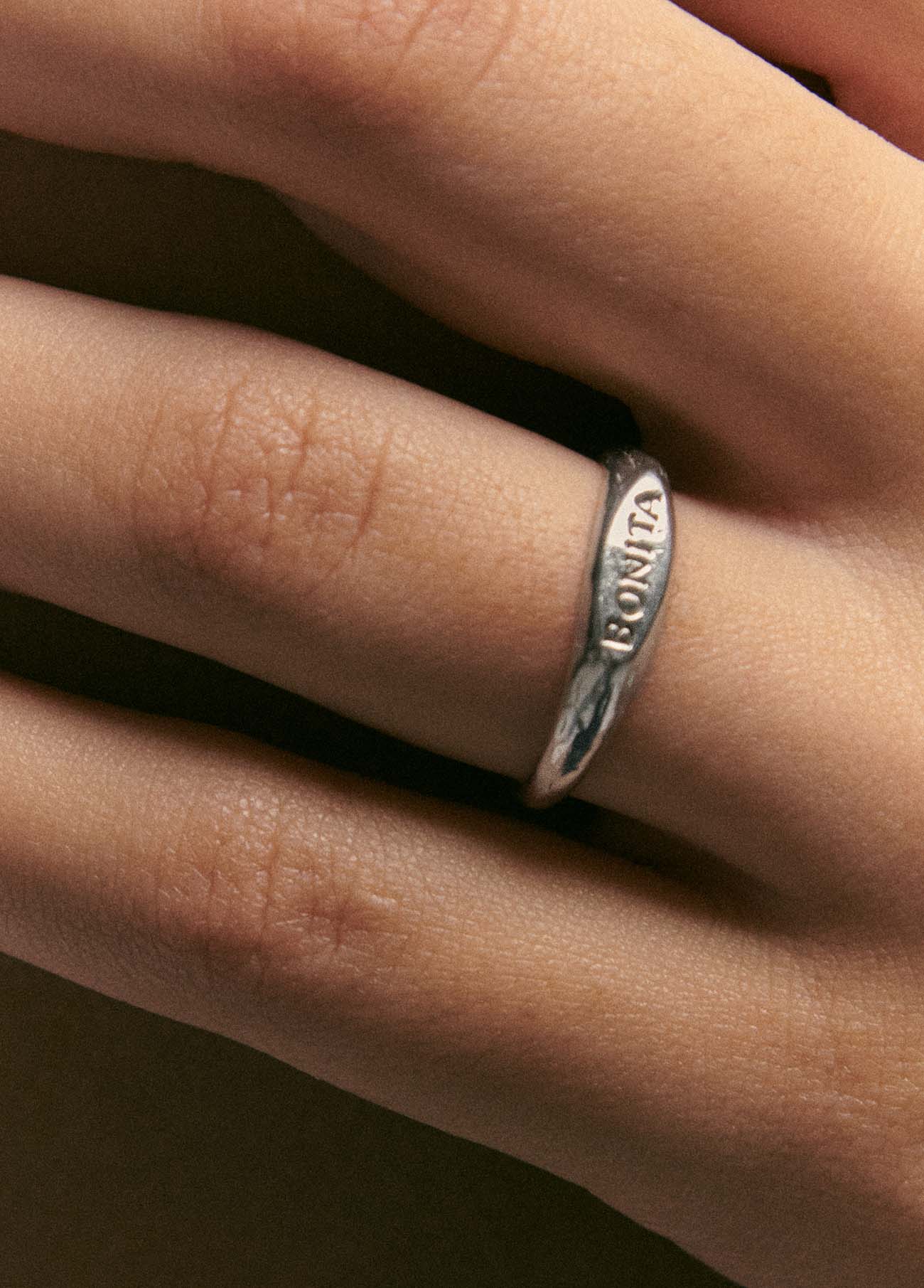 Mini Bonita Silver Signet Ring