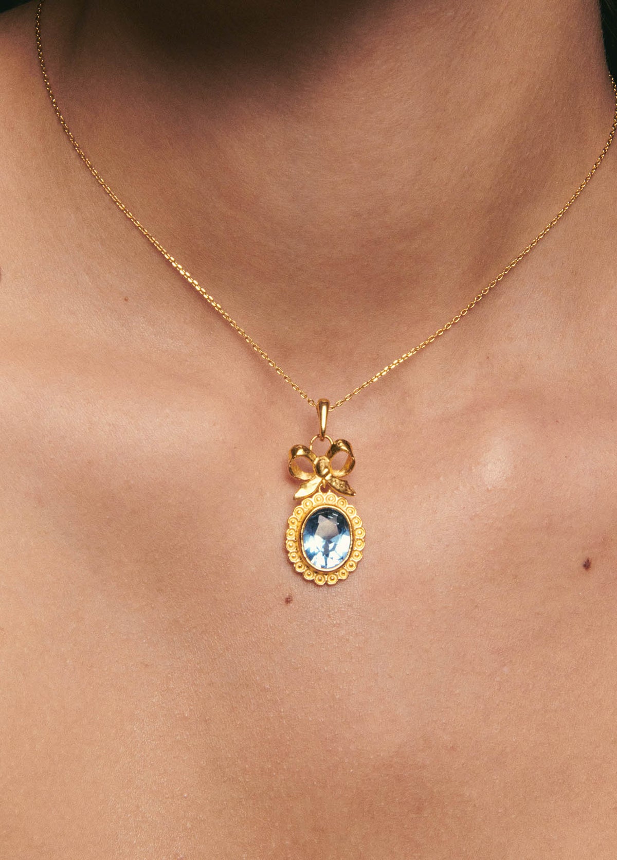 Elizabethan Aqua Solid Gold Charm