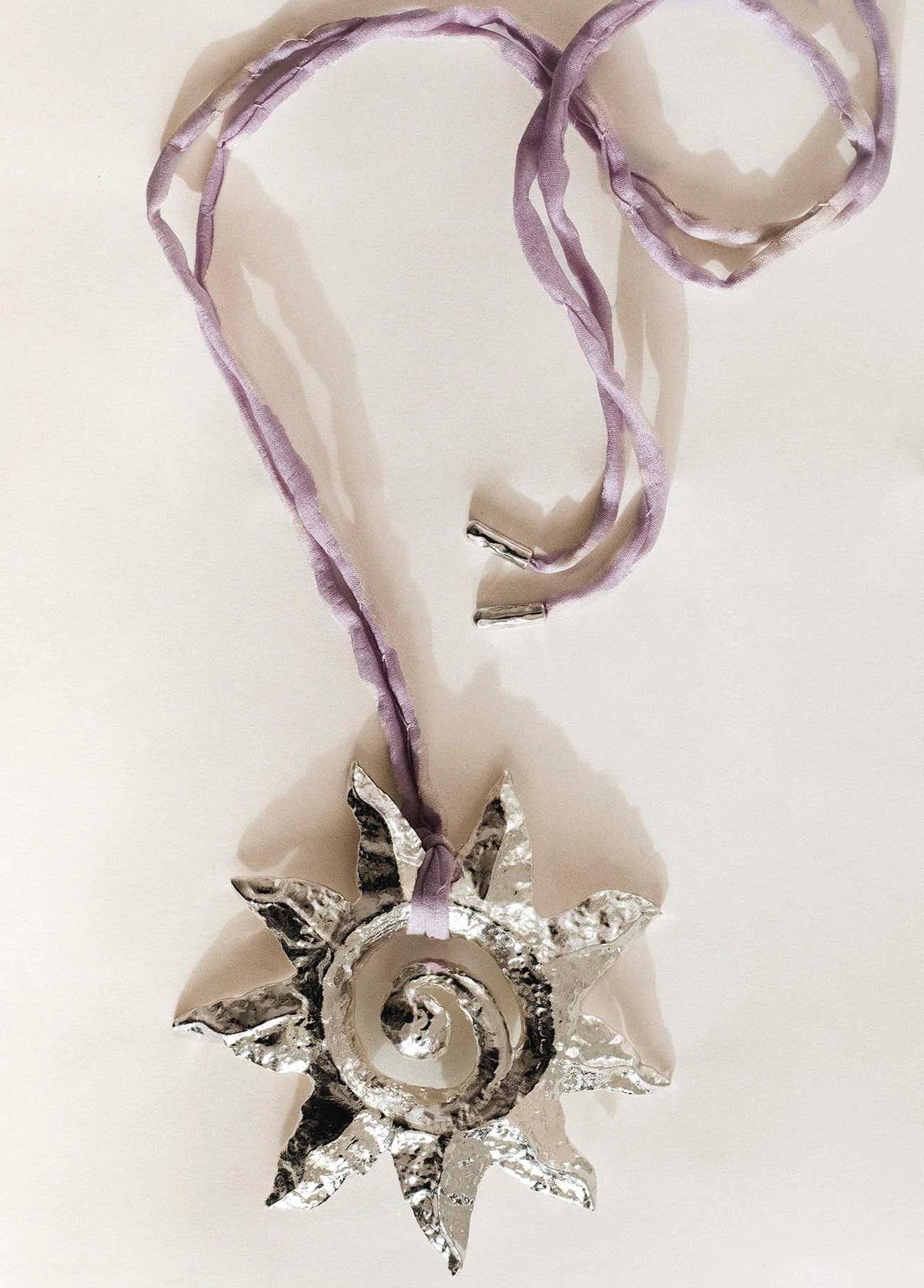 Icarus Lilac Necklace