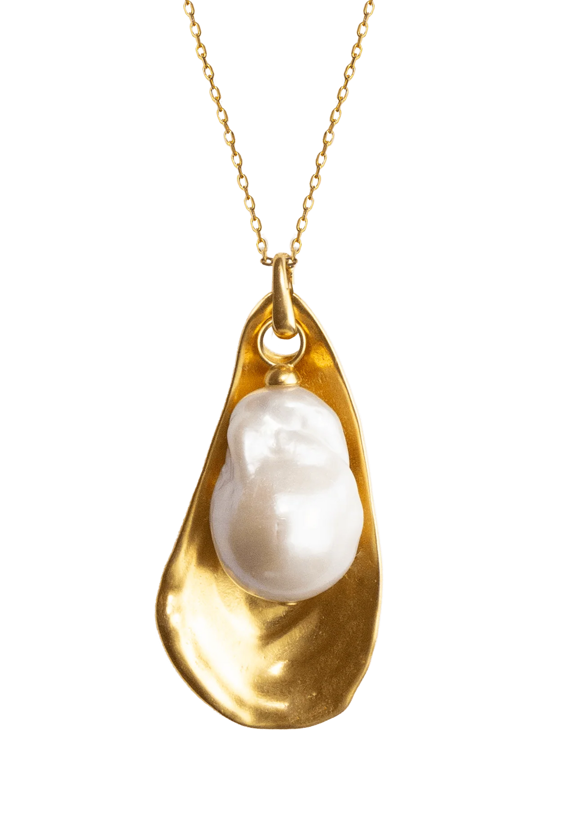 Moule Pearl Necklace