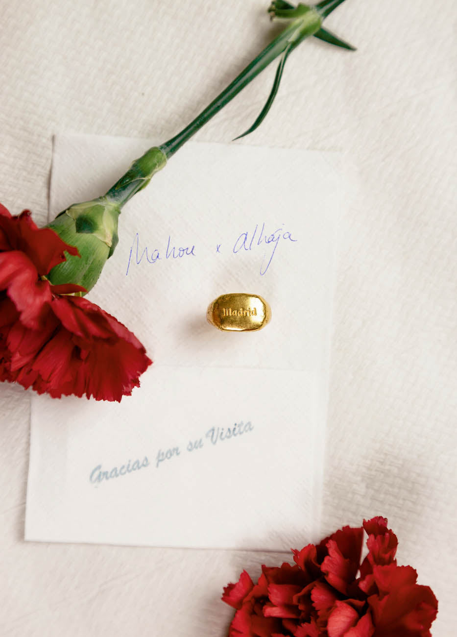 Madrid Gold Signet Ring