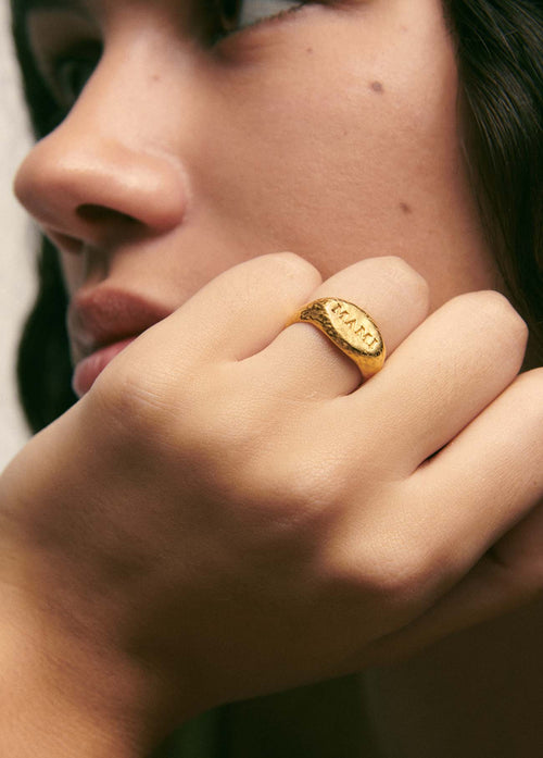 Anillo Sello Mami Oro