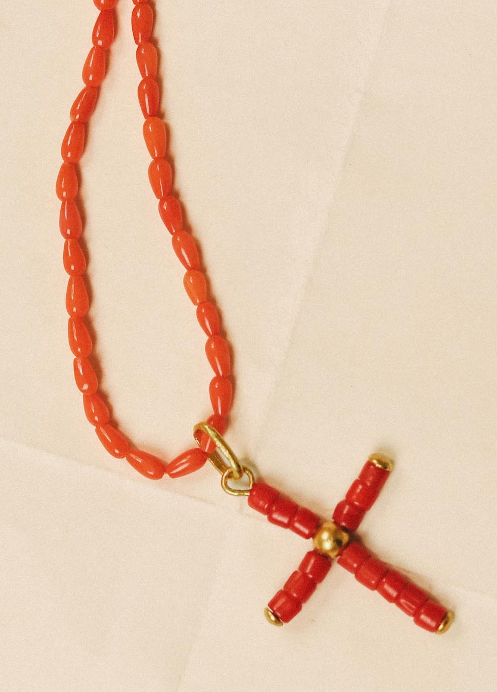 Choker Cruz Coral