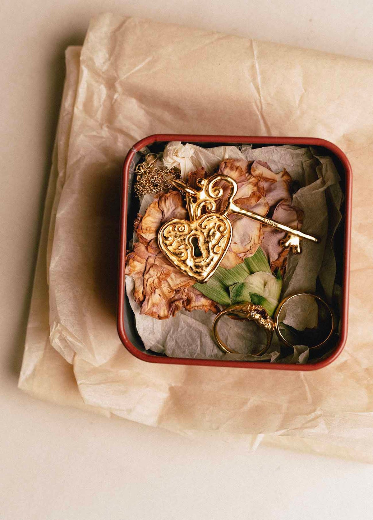El Secreto Necklace