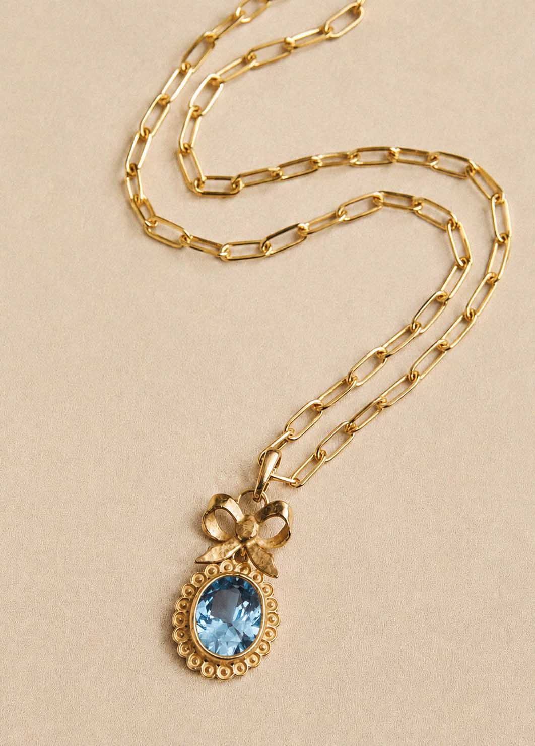 Collar Isabelino Aqua con Cadena Creta