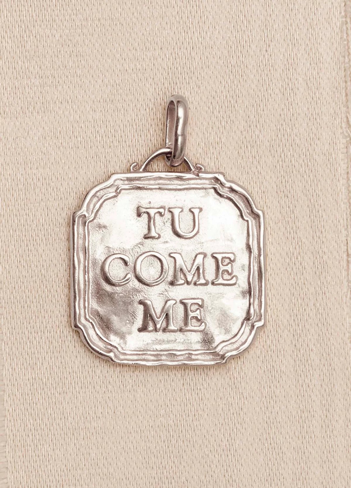Tu Come Me Silver Necklace