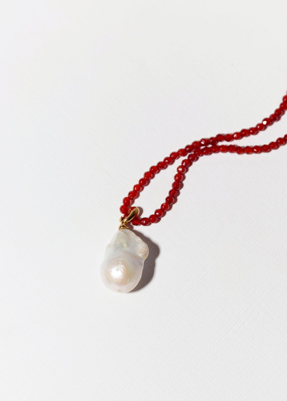 Perla Preciosa Gold Charm